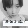 男童被锁车内近两年